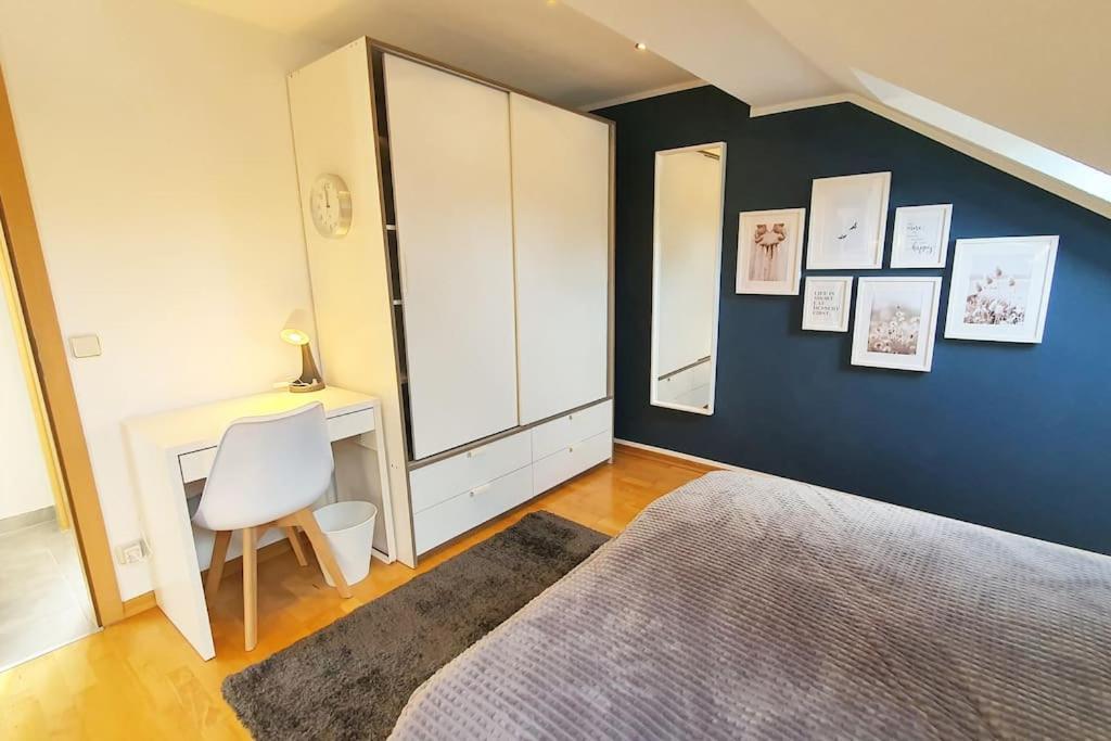 Modernes Und Ruhiges Appartement Mit Loggia Marl Eksteriør bilde