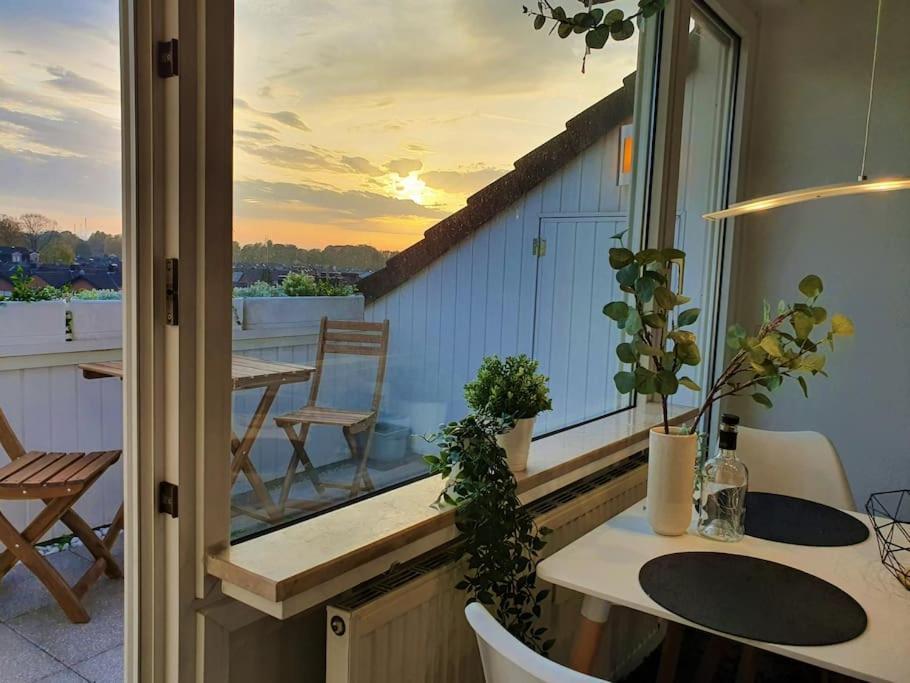 Modernes Und Ruhiges Appartement Mit Loggia Marl Eksteriør bilde