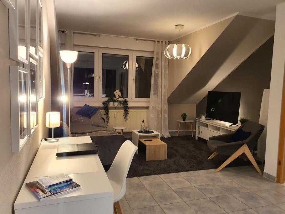 Modernes Und Ruhiges Appartement Mit Loggia Marl Eksteriør bilde